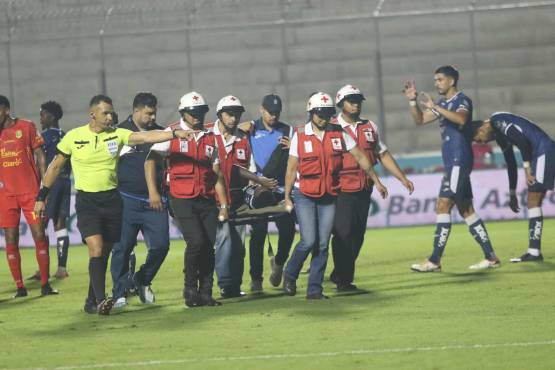 Zapatilla Mejía se marchó lesionado en Motagua.