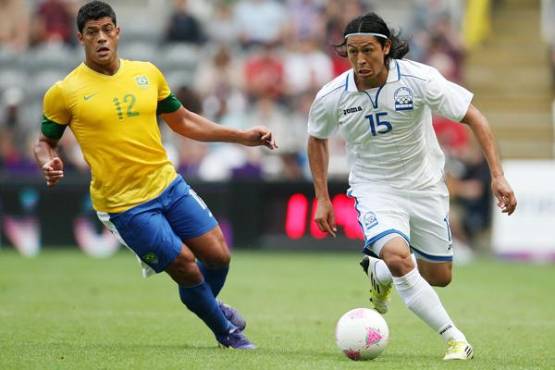 Roger Espinoza fue un gran referente de la Selección de Honduras. También jugó en los Juegos Olímpicos de Londres.