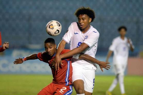 Con la Sub-17 ha jugado Nayrobi Vargas.