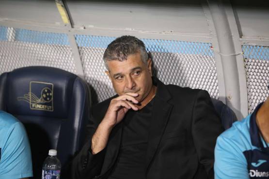 Diego Vazquez determinó no contar más con Kevin Álvarez en Motagua. FOTO: Andro Rodríguez.