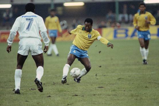 ¡Pelé ha muerto! Tras un mes hospitalizado, O Rei no resistió los embates de un cáncer de colon; Brasil llora