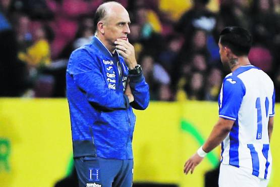 Fabián Coito no encontró el camino de la excelencia con la selección de Honduras.
