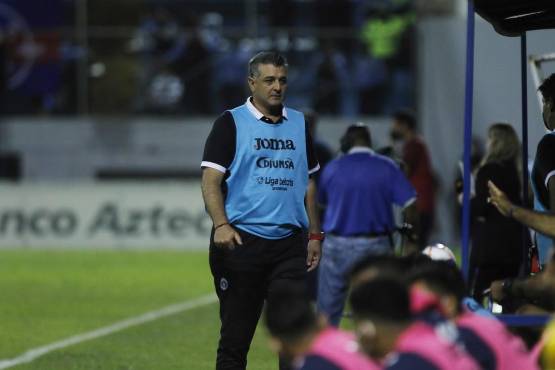 Cuatro entrenadores han perdido sus puestos en 10 jornadas disputadas en el Clausura en Honduras