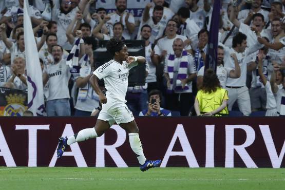 Endrick hizo historia tras debutar con gol en la Champions League.