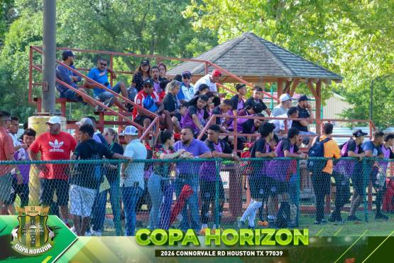 Parte de los aficionados presentes en la Copa Horizon.