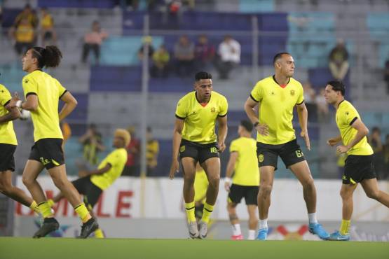 Real España sigue la línea del triunfo y Motagua fue desplumado en una semana para el olvido