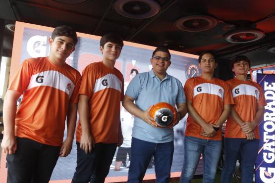 En el Gatorade 5v5 participarán jugadores de 14 y 16 años.
