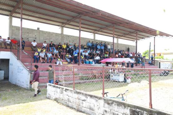El dinero de las taquillas también es manejado, según lo recopilado por este medio desde la Liga de Ascenso, por una asociación y no por la Policía Nacional. FOTO: Emilio Flores.
