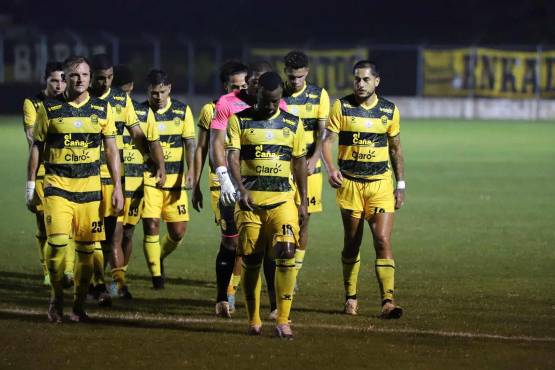 Real España se estrella nuevamente contra Victoria y debe pensar en el repechaje