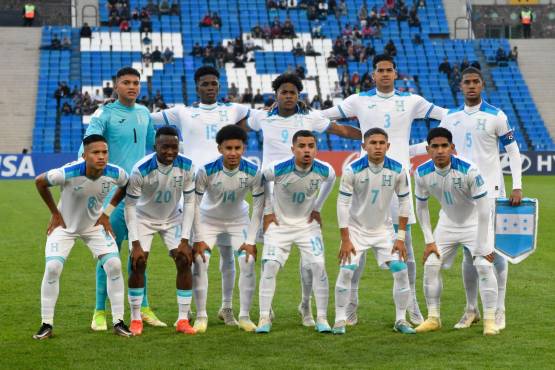 El 11 titular de Honduras en su debut en el Mundial Sub 20 de Argentina frente a Gambia.