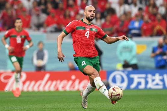 Sofyan Amrabat fue una de las figuras de Marruecos en el Mundial de Qatar 2022.