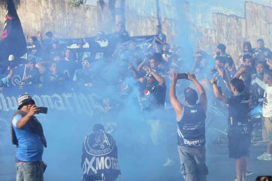 Llegada de la barra del Motagua.