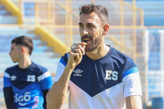 David Dóniga es el entrenador actual de El Salvador y podría dejar su cargo.