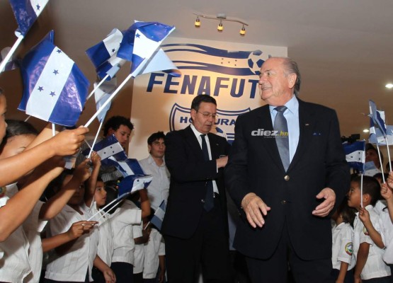 El recorrido que hizo Joseph Blatter, primer presidente de FIFA que visitó Honduras