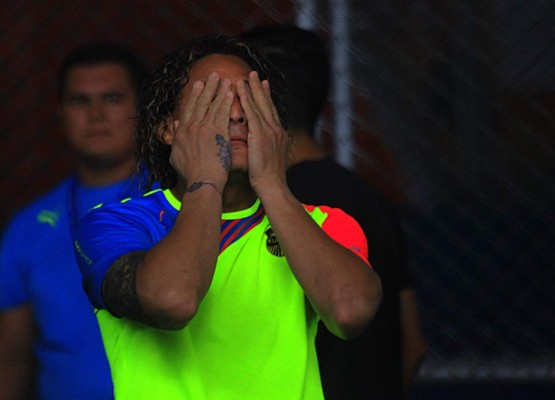 Kevin Hernández queda fuera de Real España