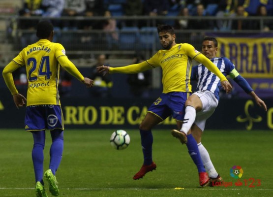 MERCADO: Motagua oficializó refuerzo pero se fue Carlos Discua; Sambulá a punto de volver