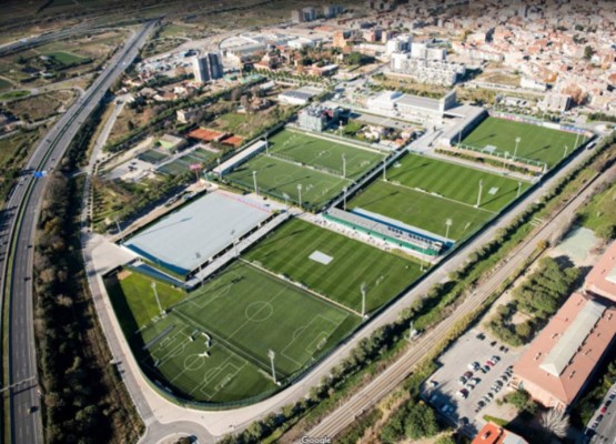 La vida de lujo de Messi en España: Una mansión, su colección de autos y un hotel de 26 millones de euros