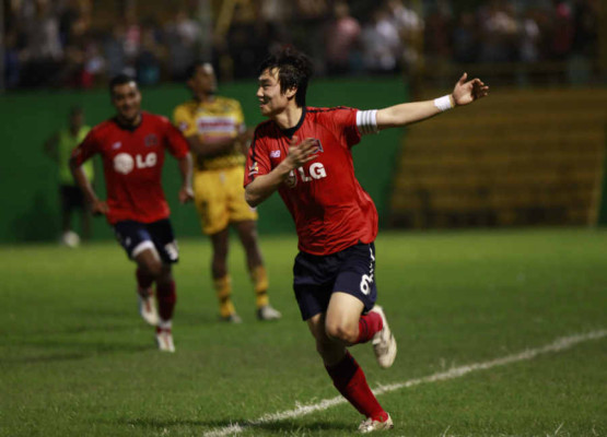 Real España recibe goleada del Goyang de Corea del Sur.