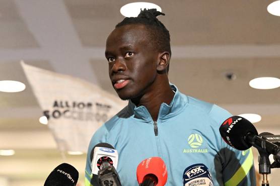 Del campo de refugiados a jugar un Mundial: La conmovedora historia de vida del autor del penal decisivo ante Perú en el repechaje