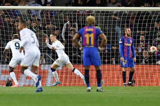 ¡Empatados! Así se vivió el minuto a minuto del Barcelona-Napoli en el Camp Nou por la Europa League