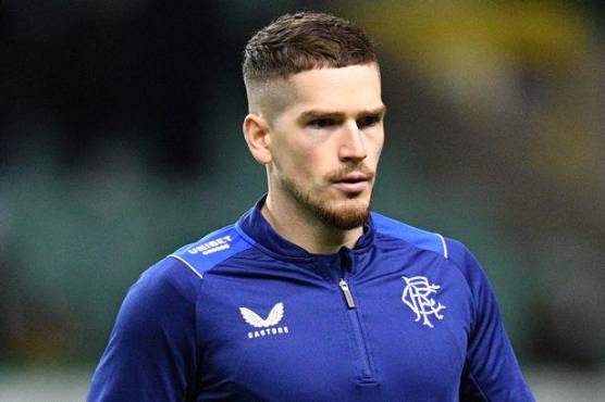 Ryan Kent, es un ex jugador de la cantera del Liverpool y que iría al Fenerbahçe. Por este delantero inglés el equipo turco deja la puja por el fichaje de Luis Palma.