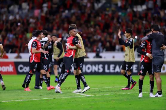 Atlas ganó 5-4 en el global al Olimpia en la Champions de Concacaf.