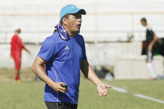 Reynaldo Tilguath se esmera en crear un grupo de exfutbolistas para tomar las riendas de la Federación Hondureña.