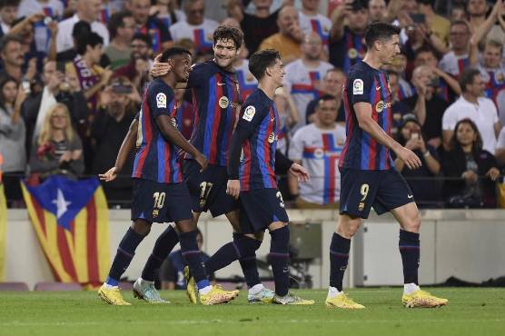 Lewandowski y Ansu Fati marcaron en el triunfo 3-0 del Barcelona sobre el Villarreal.