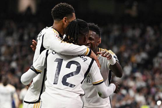 Real Madrid no tuvo piedad de Alavés y lo goleó 5-0.