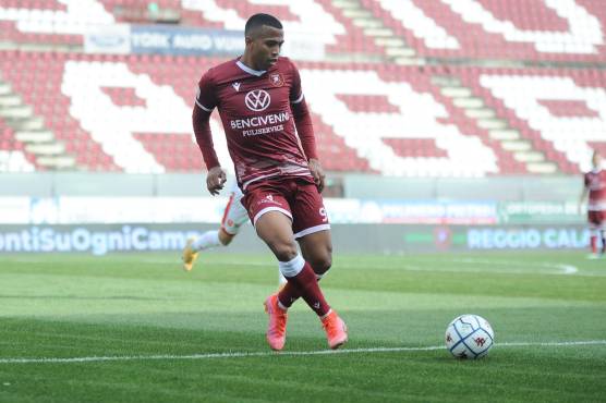 Rigoberto Rivas es otro de los hondureños que ya sabe lo que es descender de categoría en Italia.