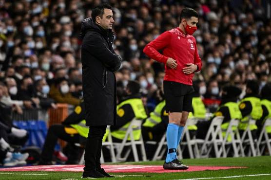 La imperdible reacción de Xavi tras debutar en el Clásico como DT y darle un ‘baño’ al Real Madrid