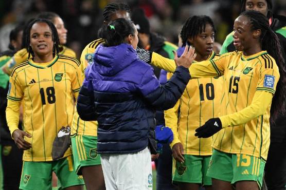 Batacazo en el Mundial Femenino: Brasil quedó eliminada ante Jamaica que clasificó a los octavos de forma histórica