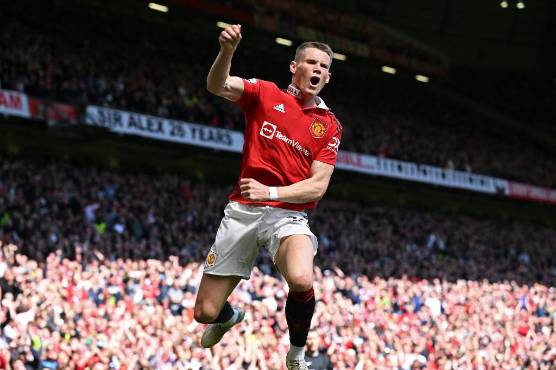 Scott McTominay anotó uno de los goles en la victoria del Manchester United frente a Everton.