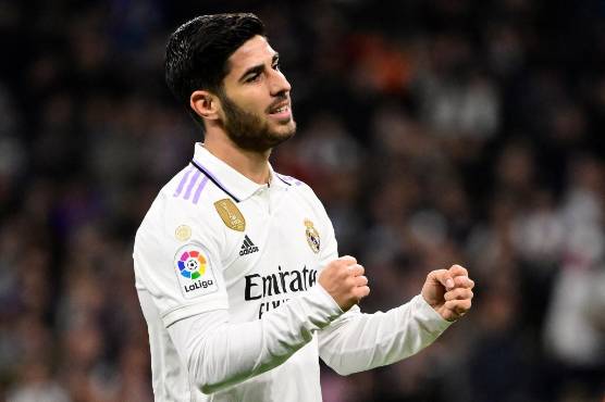 Real Madrid cumple y se mantiene la distancia con el Barcelona que está enfocado en la Europa League