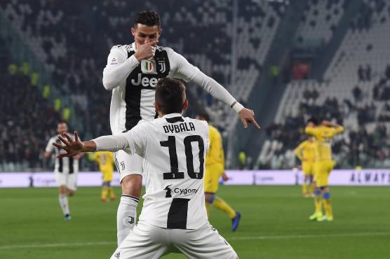 Cristiano Ronaldo festejando un gol al estilo Dybala.