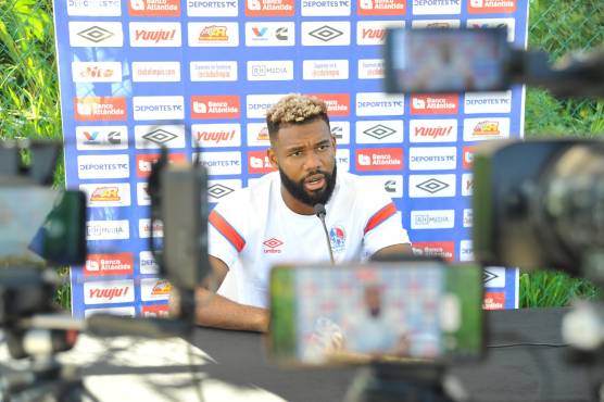 El jugador del Olimpia aduce que Troglio siempre les pide mayor sacrificio. FOTO: Marvin Salgado