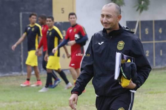 ¡Se suma el Palomo Rodríguez! El desfile de técnicos en la era Elías Burbara en el Real España; solo uno fue campeón