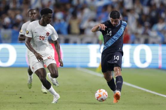 Guatemala arranca un valioso empate ante Canadá y la tabla de posiciones del Grupo D de la Copa Oro está que arde