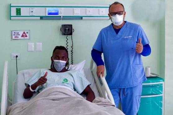 Alberth Elis será evaluado por Óscar Benítez la próxima semana.