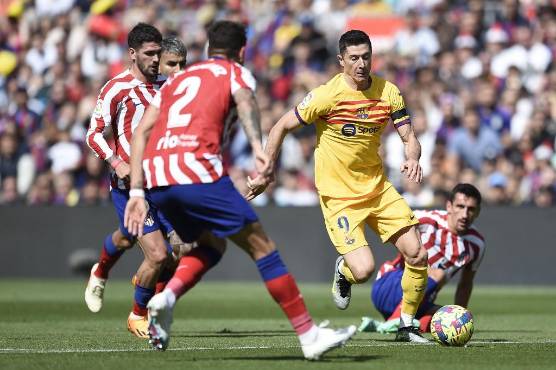 Barcelona regresa al triunfo ante el Atlético y recupera la ventaja de 11 puntos sobre el Real Madrid