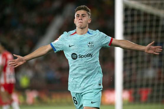 Fermín tuvo uno de sus mejores partidos, anotó doblete y llegó a los 10 goles en su primera temporada en el primer equipo del FC Barcelona.