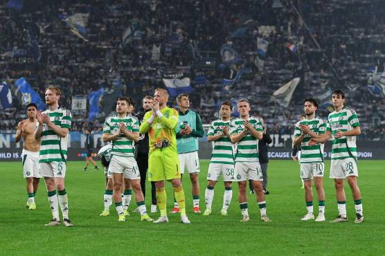 La fotografía original donde aparece el hondureño Luis Palma.