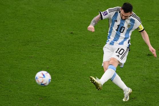 Con un enorme Dibu Martínez en los penales; Argentina clasifica a las semifinales del Mundial de Qatar 2022