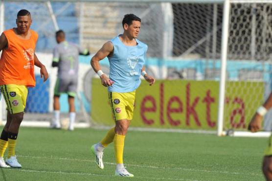 Olimpia le pasa por encima a un Génesis que cometió pecados en defensa y el equipo de Troglio no lo perdonó; es nuevo líder