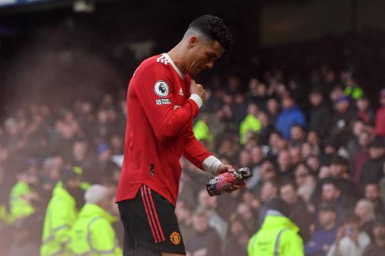 Sigue el drama: el Manchester United de Cristiano Ronaldo sufre dura derrota ante Everton y está fuera de todo
