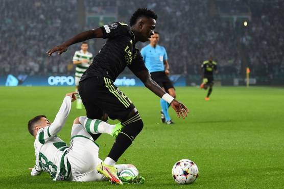 El campeón Real Madrid, a medio gas, le pasa por encima al Celtic de Glasgow en el debut de ambos en Champions