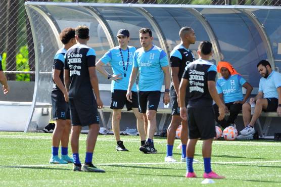 Fenafuth confirma cuántos boletos se vendieron en el Honduras vs Granada y la agenda de Reinaldo Rueda