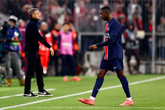 Dembelé dejó con un hombre menos al PSG ante el Bayern. Foto: EFE