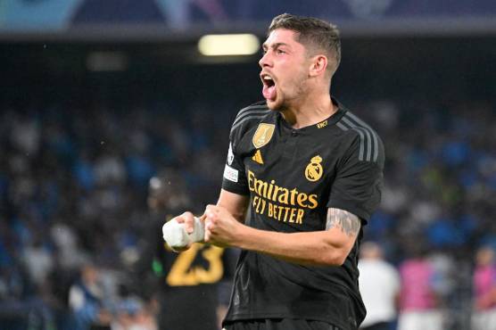 Después de Cristiano no se veía algo así: Bellingham sigue en racha y da victoria al Real Madrid sobre Napoli en Champions