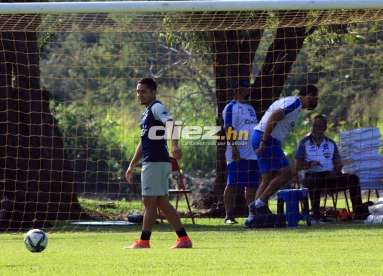 ¡Busitos y escondieron el 11! Las fotos del último entreno de Honduras antes de enfrentar a México